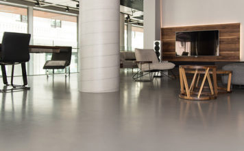 Dopełnienie do salonu - Czarne krzesła