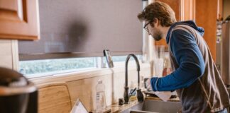 Zalety granitowych zlewów 1,5-komorowych