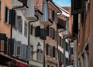 Jak rozwiązać kratownice?