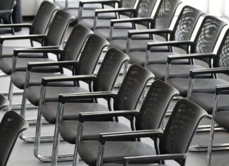 Wyposażenie poczekalni i przychodni – Jakie siedziska przetrwają lata intensywnego użytkowania? Wyposażenie poczekalni i przychodni - Jakie siedziska przetrwają lata intensywnego użytkowania